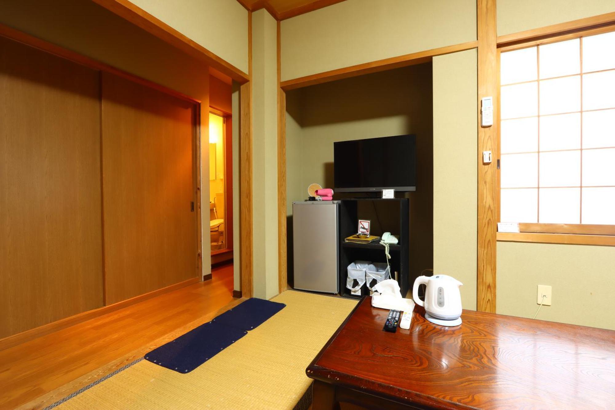 Hotel Kenrokuen Nobeoka Esterno foto